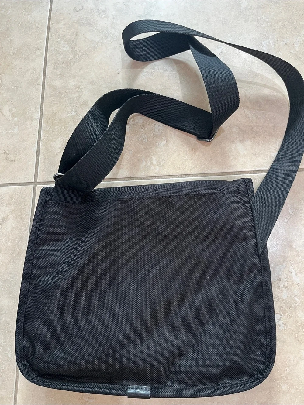 Tumi Black Nylon Crossbody Messenger/Travel Bag size 12x10 inches